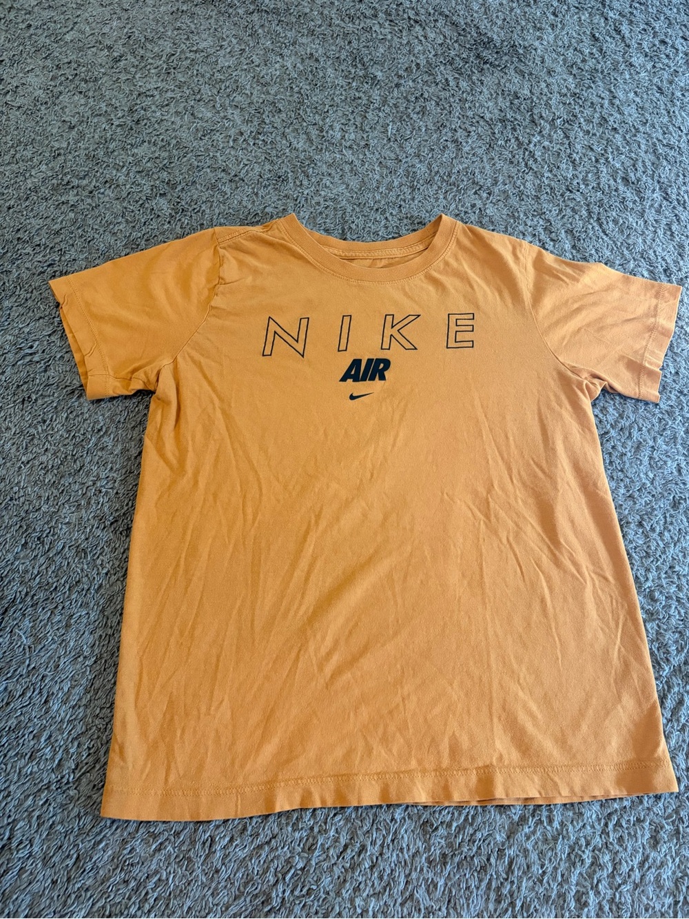 Nike Youth Golden Yellow Activewear Causal Graphic Tee Size Large